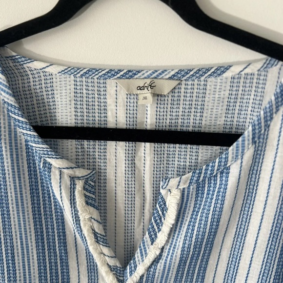 ADRIFT Size 2XL Blue and White V Neck 100% Cotton Boho Kaftan Blouse Top - Picture 3 of 8